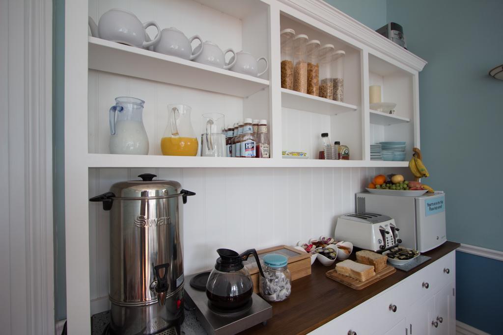 Harbour Heights Guest House Торки Экстерьер фото