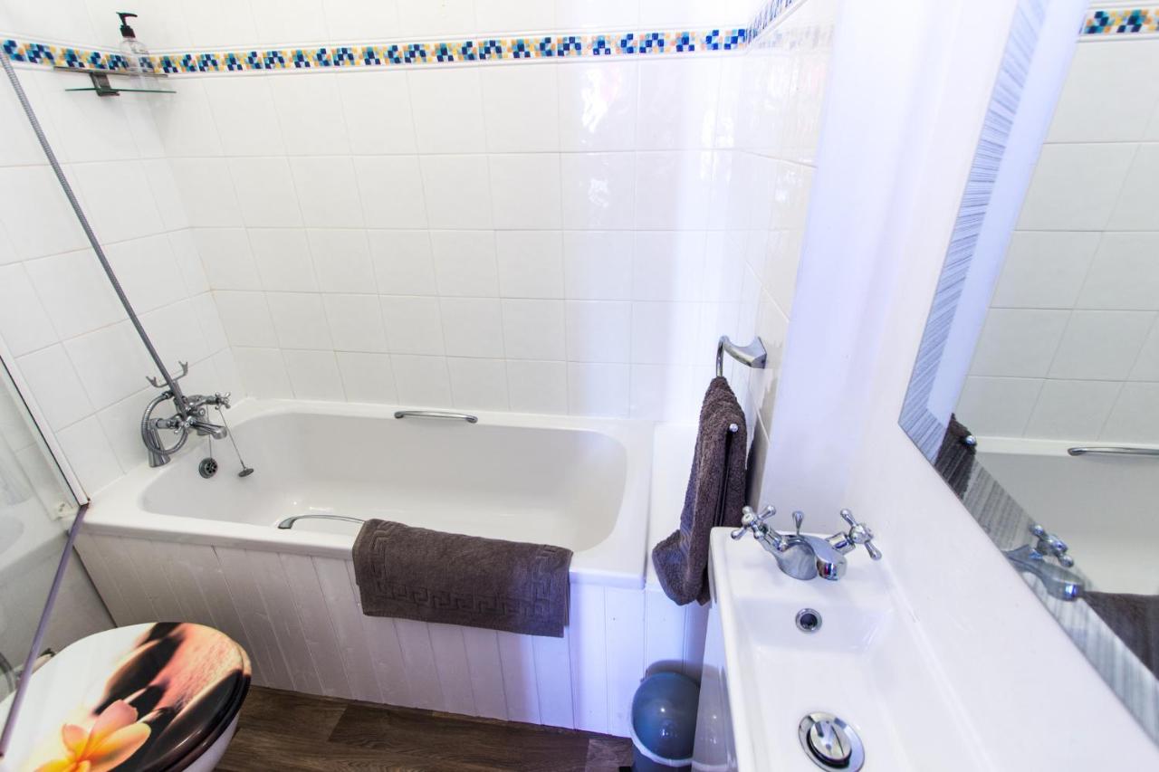 Harbour Heights Guest House Торки Экстерьер фото